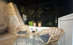 Amaro Luxury Room & Studio Apartman With Balcony